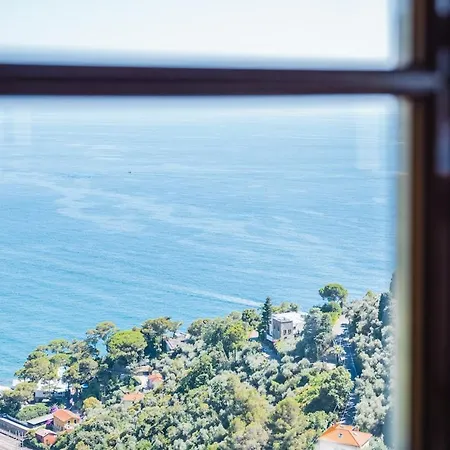 Villa With Pool - Unique Sea View - Free Parking *