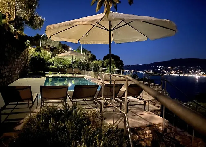 With Pool - Unique Sea View - Free Parking Villa *