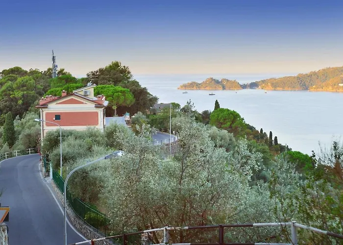 Villa With Pool - Unique Sea View - Free Parking