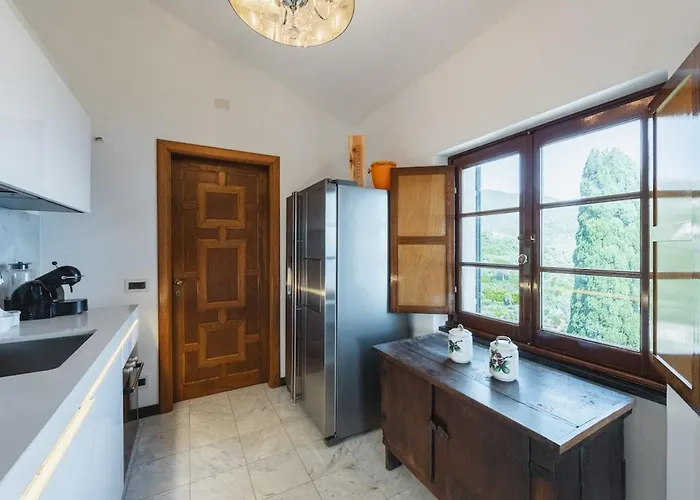 Villa With Pool - Unique Sea View - Free Parking